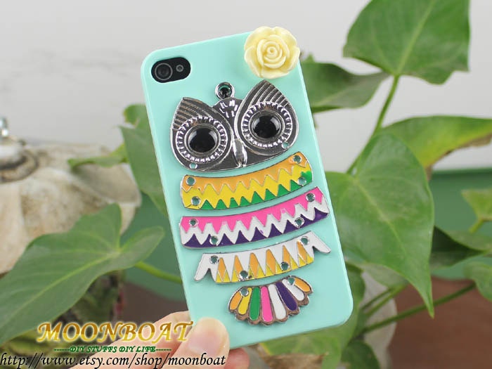 Light Green Hard Case Cover With Antique Silvery Cute Owl , Flower for iPhone 4 Case, iPhone 4s Case, iPhone 4 Hard Case, iPhone Case MB366