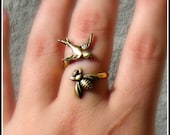 birds and the bees ring, bird ring, bee ring, bird accessories, bee jewelry, bee accessories, spring fashion, vintage style